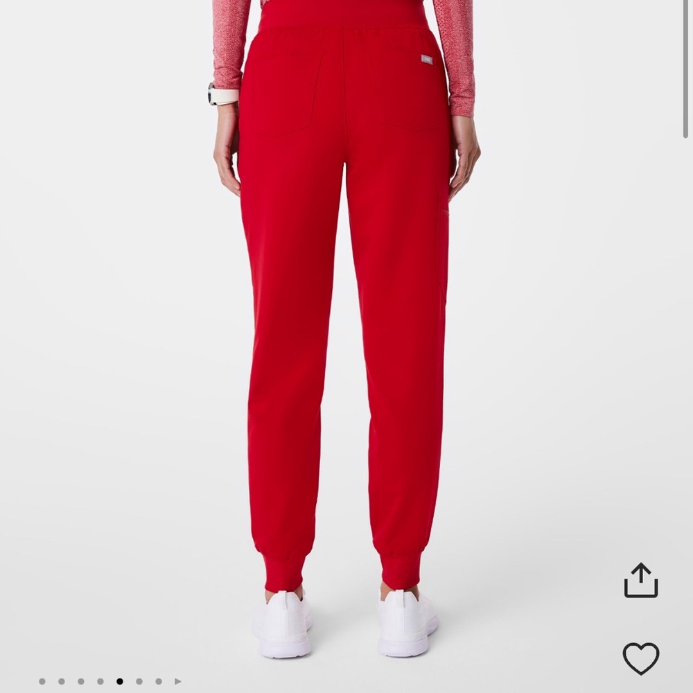 Figs winning red Zamora joggers